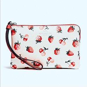 Coach Wristlet NWT